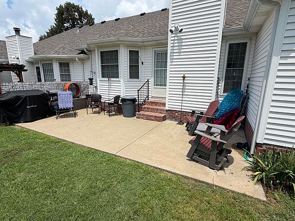 5th image of 227 Grace Nell Dr