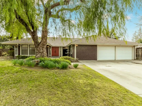 426 W Tenaya Ave, Clovis, CA 93612