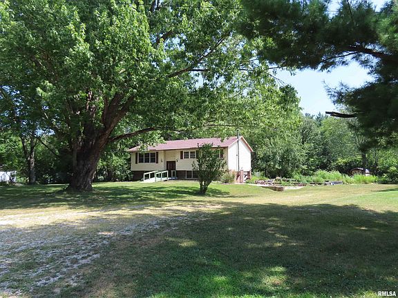 3rd image of 1201 Eiker Rd