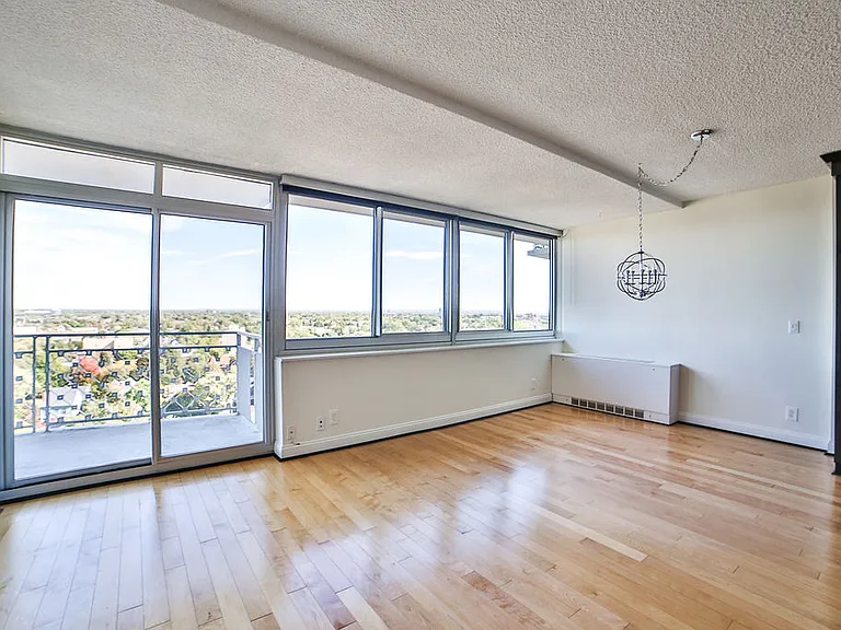 1088 Delaware Ave #13B — Photo 9