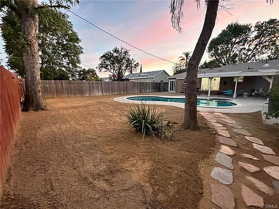 2nd image of 8448 Aura Ave