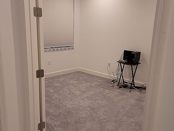 4th bedroom/den