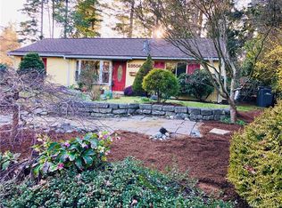 23506 52nd Ave W, Mountlake Terrace, WA 98043