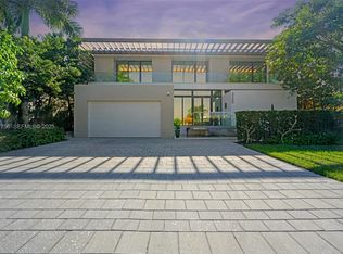 3260 NE 165th St, North Miami Beach, FL 33160