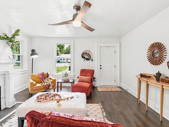 3rd image of 602 Longwood Ave