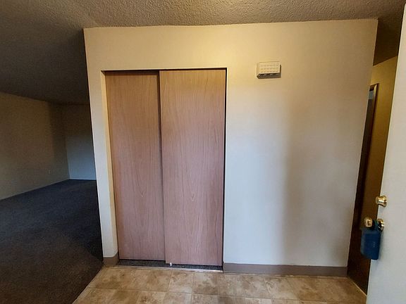 4th image of 6602-6610 S Madison St #6604