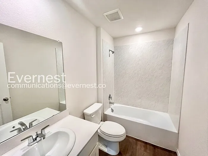417 Pineywood Trl — Photo 14