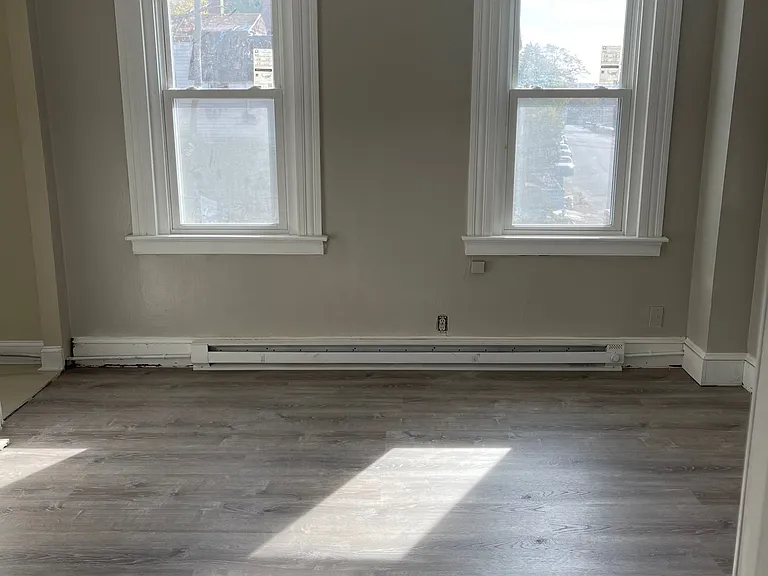 45 Oak St #2 — Photo 5