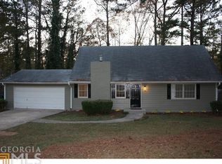 26 Lynn Cir, Newnan, GA 30263