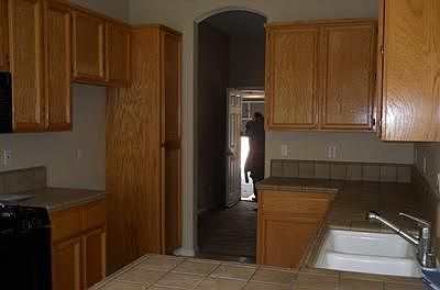 3rd image of 2201 Vail Ct