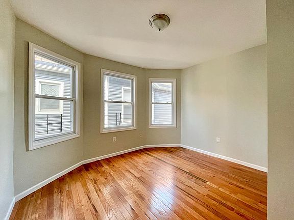 5th image of 799 S 12th St #2A