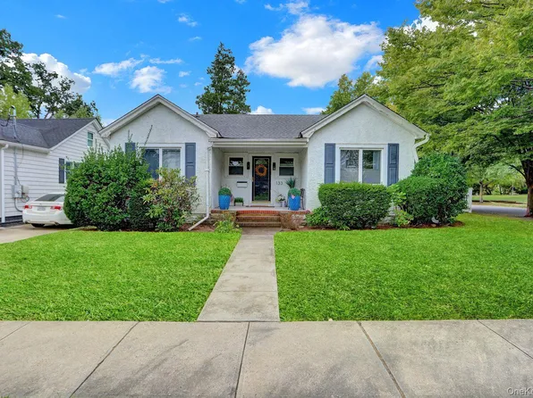 133 Nassau Avenue, Malverne, NY 11565