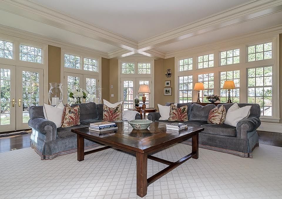 76 Royalston Rd, Wellesley, MA 02481 Zillow