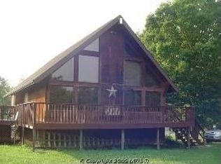 31 Happy Creek Dr, Kearneysville, WV 25430