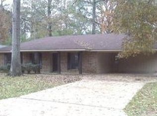 114 Wildwood Dr, Pineville, LA 71360
