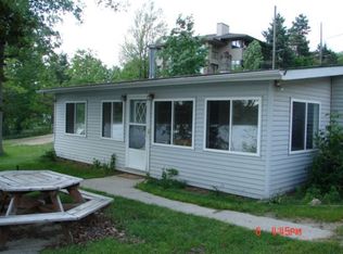4567 Dora Ln, Lake Orion, MI 48359