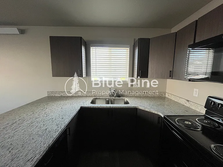 3565 E Gample Ave #4 — Photo 6