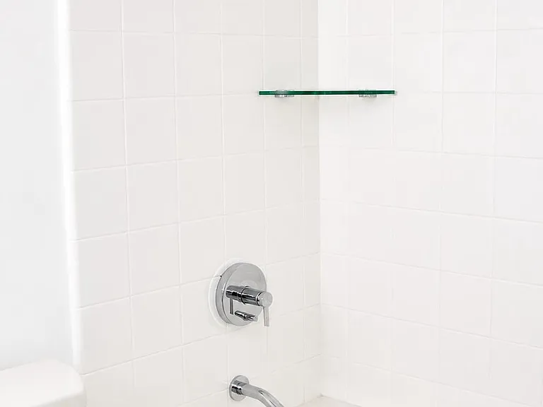 219 S 18th St #29-617 — Photo 4