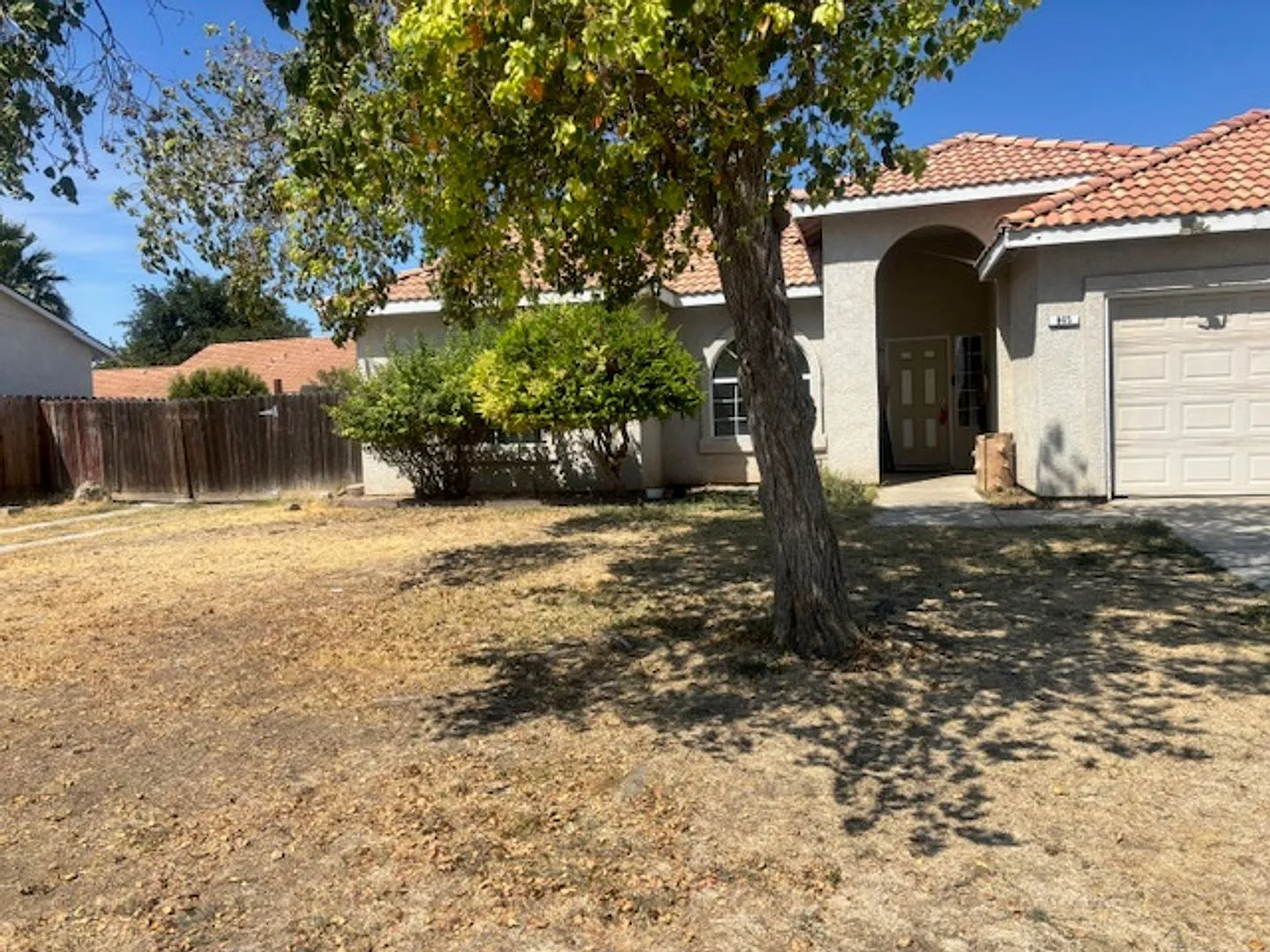 865 Place Rd — Photo 1