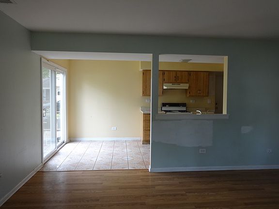 4th image of 1212 Cypress Dr