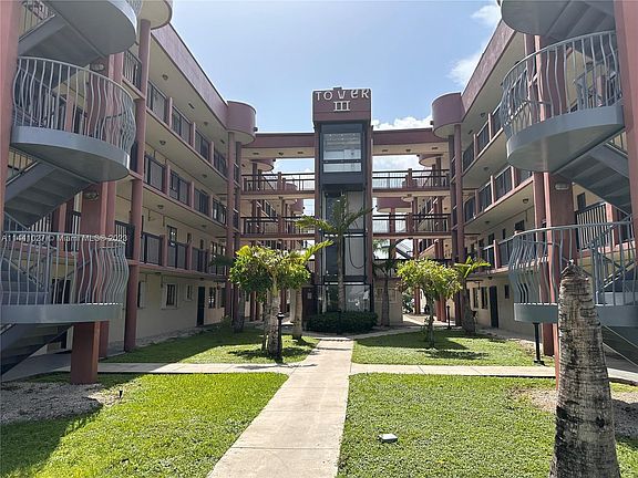 2nd image of 5400 W 21st Ct APT 205