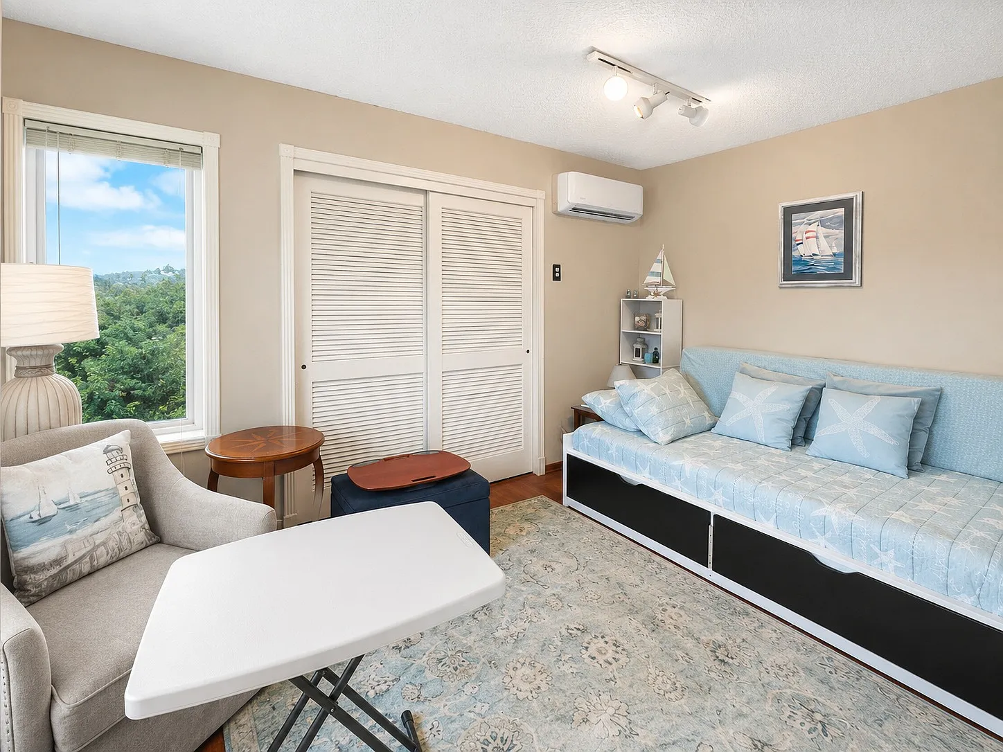 3 bed, 2000 sqft, $1,200 — Photo 3
