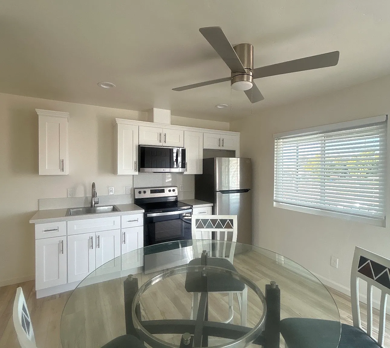 1 bed, 600 sqft, $1,795 — Photo 3