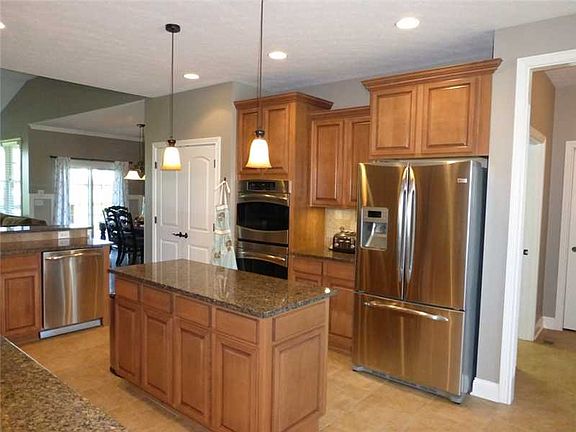 5th image of 17017 Bluestone Dr