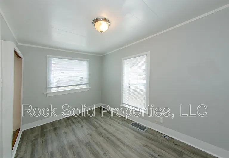 1717 House Ave — Photo 12