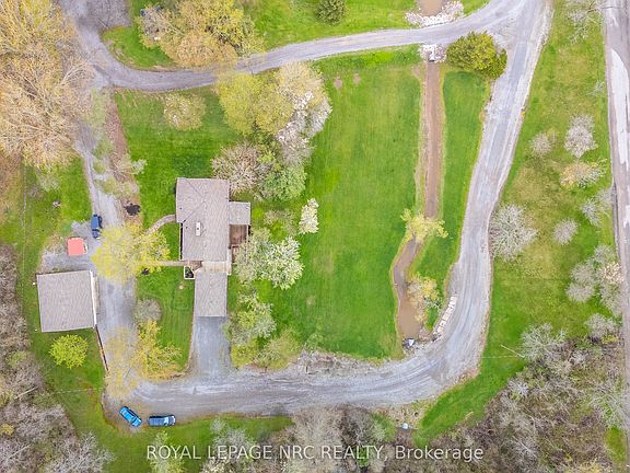 5th image of 53 Pearson Rd