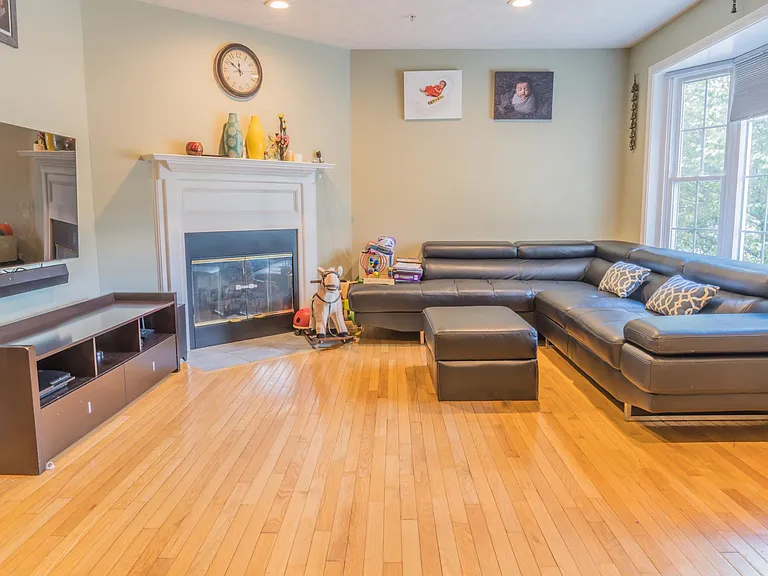 50 Georgetown Dr — Photo 5