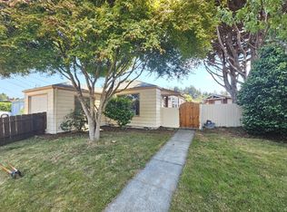 1814 Harris St, Eureka, CA 95503