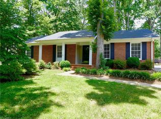 14 Wild Lark Ct, Greensboro, NC 27455