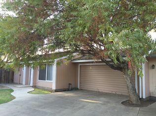 1441 W Walnut Ave, Visalia, CA 93277