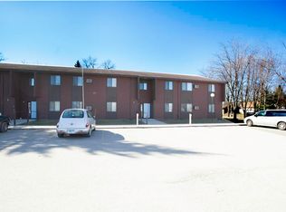 130 2nd Ave NW APT 2F, Winnebago, MN 56098