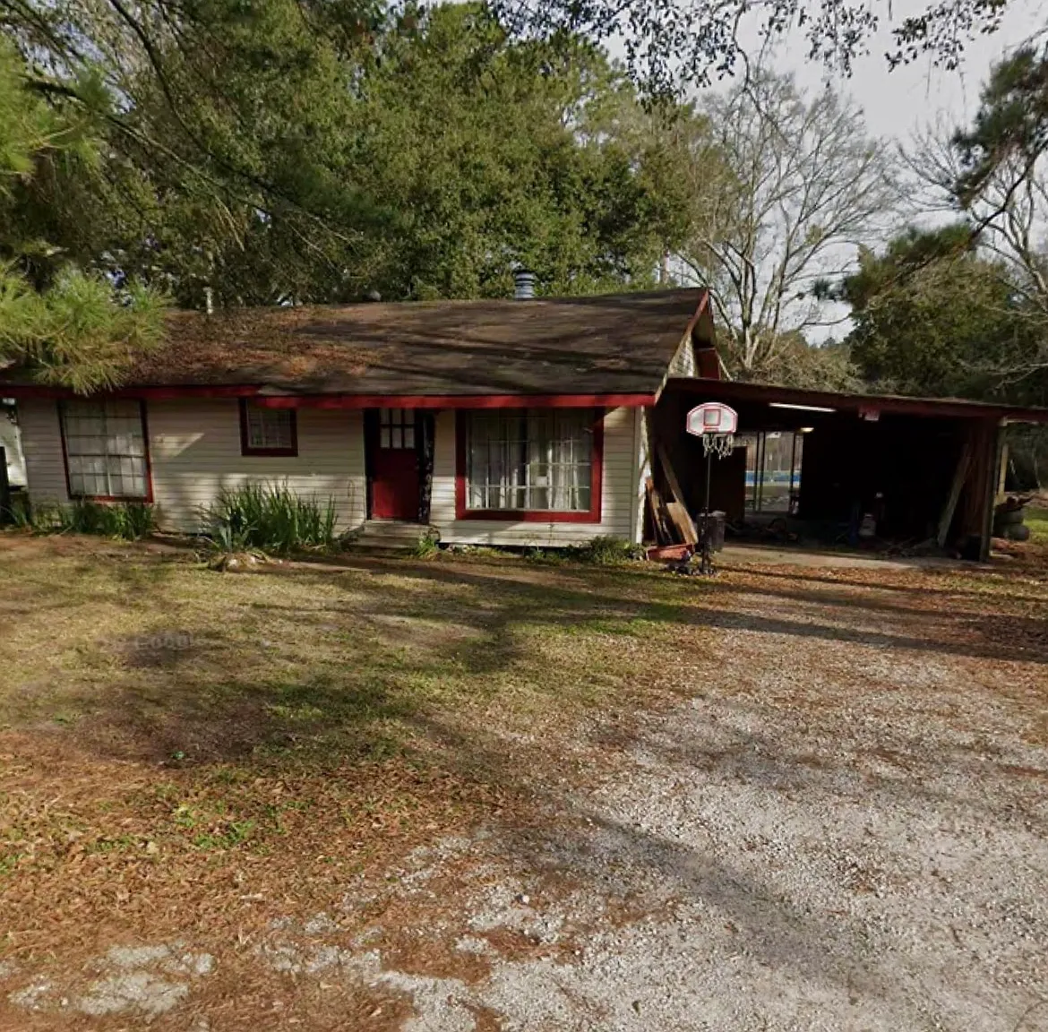 3 bed, 1081 sqft, $1,525 — Photo 1