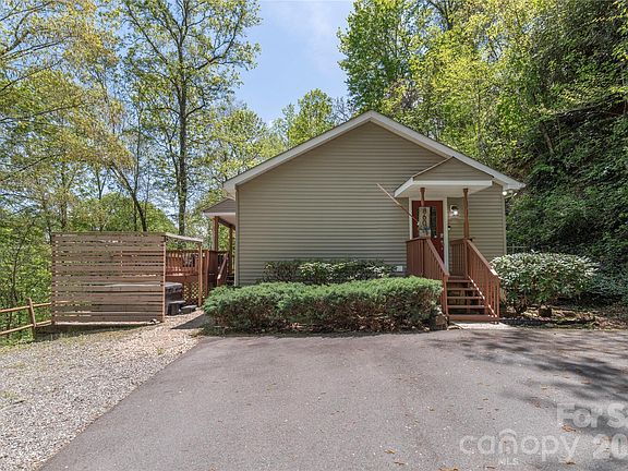 5th image of 860 Creekside Dr