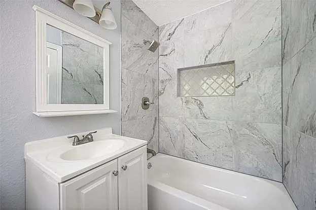 325 Paddy St — Photo 31