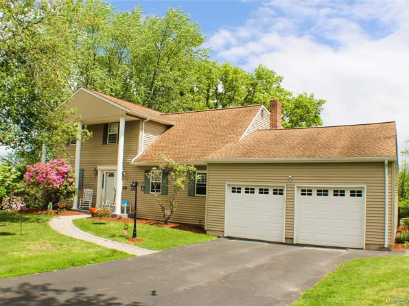 10 The Drive, Westtown, NY 10998