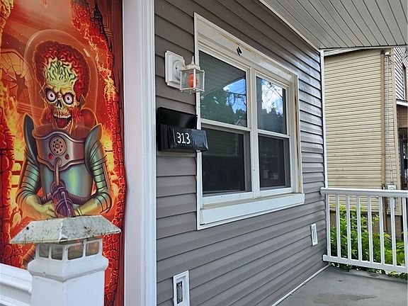 3rd image of 313 Mitchell Ave