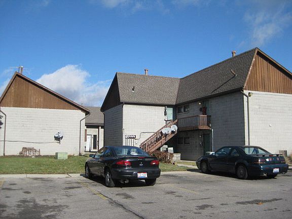 2nd image of 1780 Summerset Dr