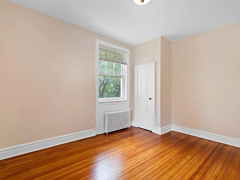 710 Boulevard E #1 — Photo 33