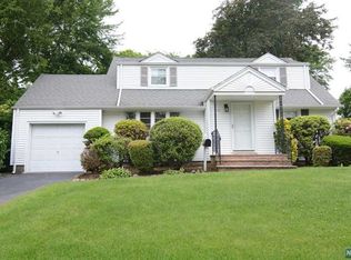 4-17 Dorothy St #1X, Fair Lawn, NJ 07410