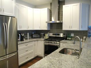 33 H St #402B, Boston, MA 02127