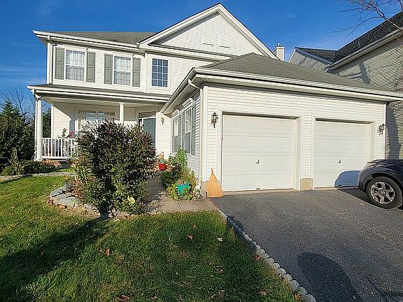 Front Garage Entrance