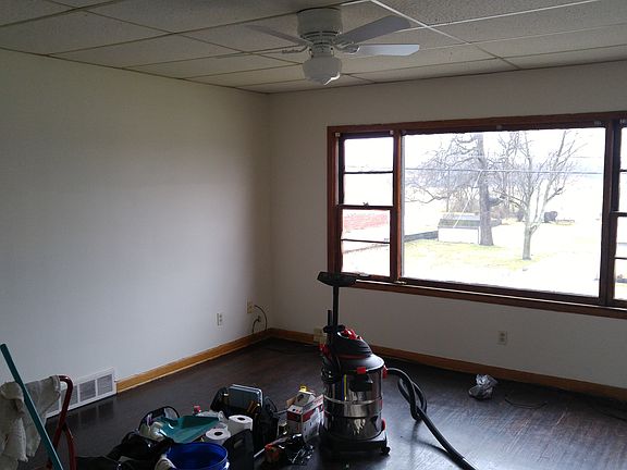 4th image of 2049 Quayle Dr #2049
