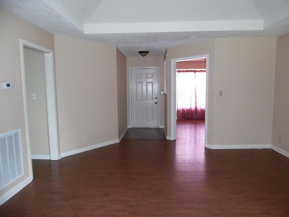 2nd image of 3792 Pebblecreek Ct