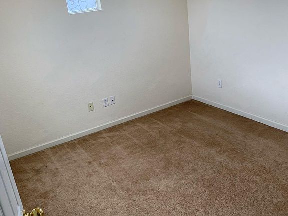 5th image of 4217 Famoso Ln
