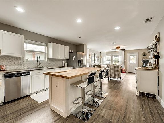 2nd image of 808 Becard Dr
