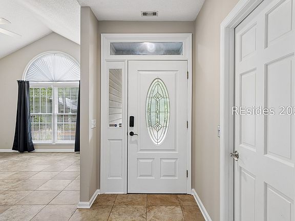 5th image of 60 Otter Rd